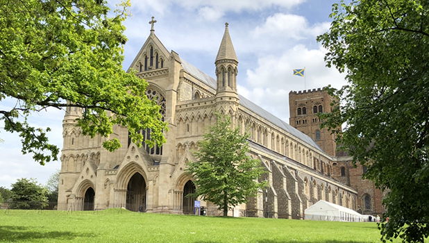 St-Albans-Cathedral-Detail.jpg
