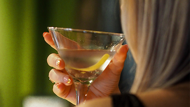 Cocktails At The Relais Henley ADD3 (1)