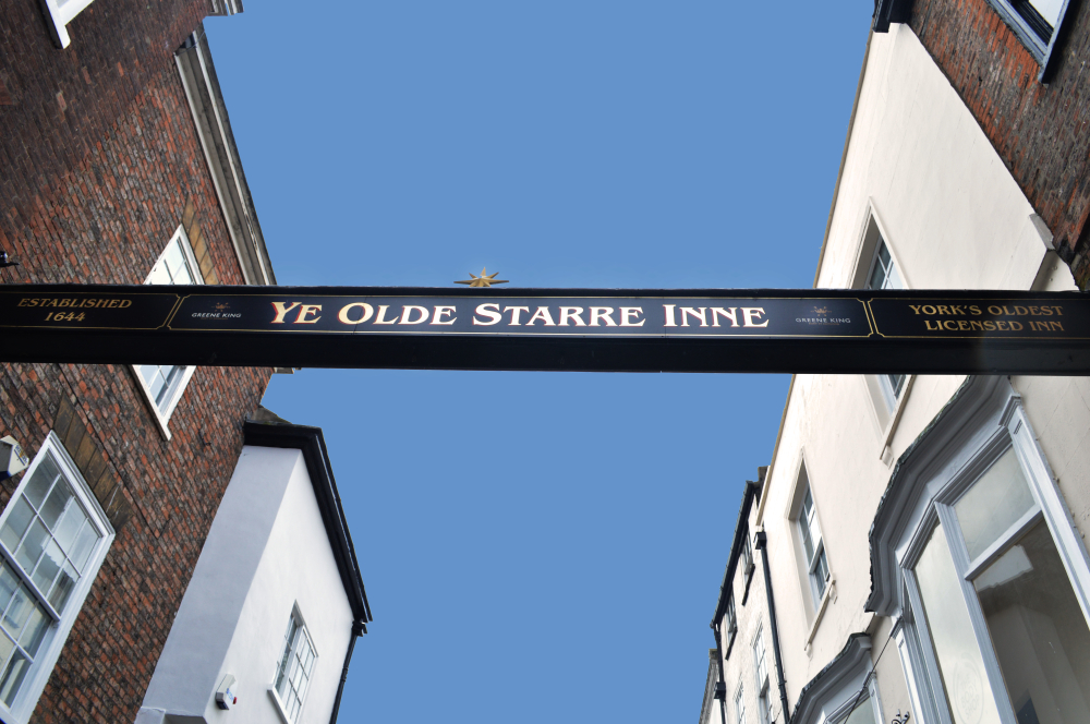 Historic Pub Walking Tour In York Detail