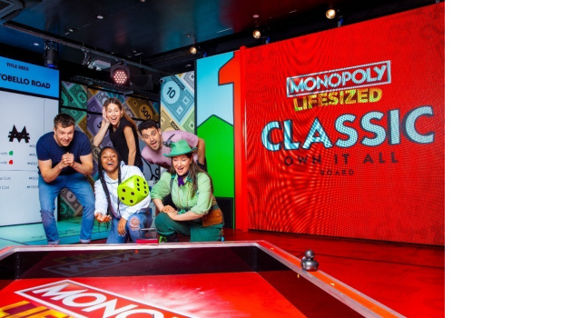 Monopoly Lifesized Detail