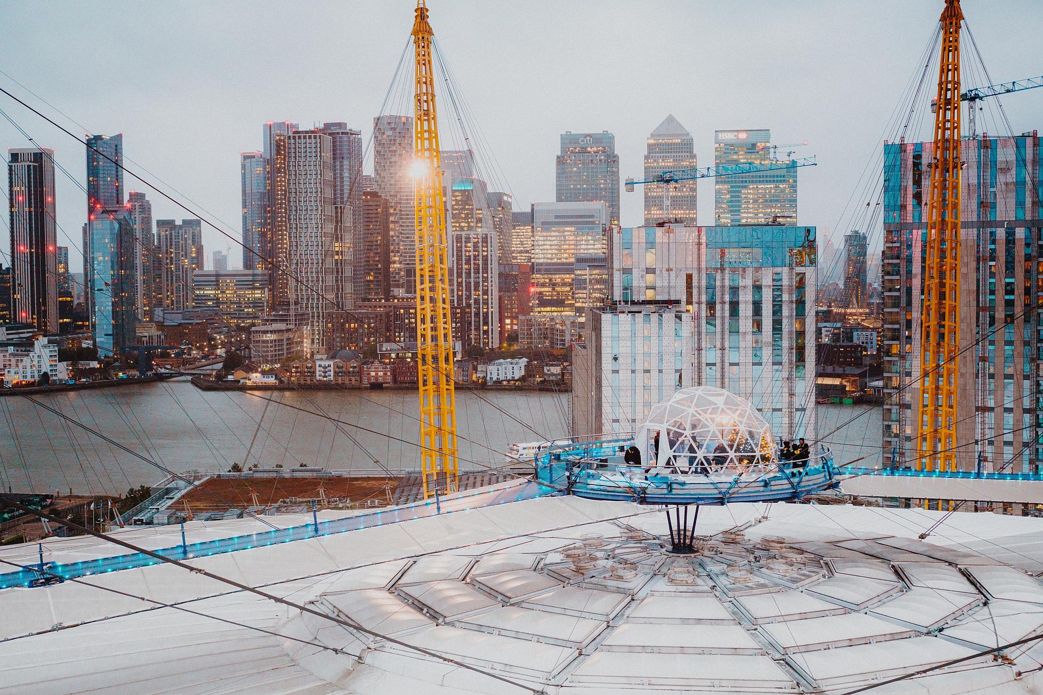 Up At The O2 Snow Globe 10Th September 2024 By Luke Dyson A001C0079 240910 U55701