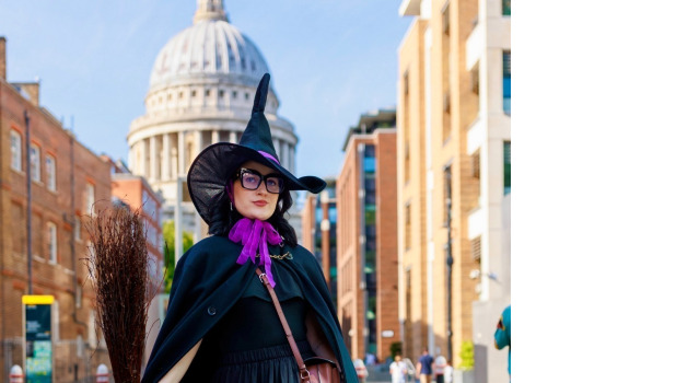 London Witches & History Walking Tour ADD 5