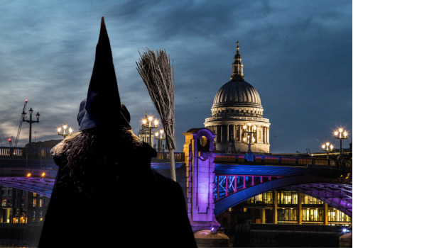 London Witches & History Walking Tour Detail (1)