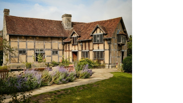 Shakespeare's Birthplace Detail